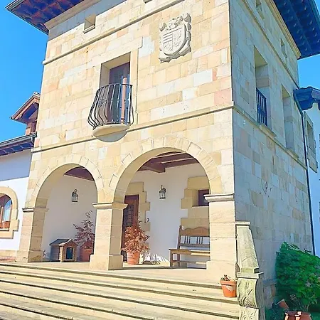 Villa Casona Cantabra Con Piscina A 3 Km De Playas. Ideal Familias.