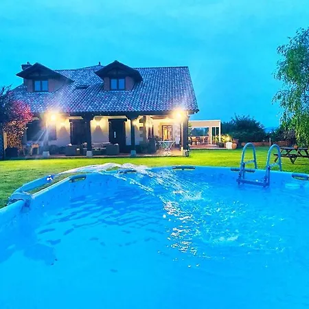Villa Casona Cantabra Con Piscina A 3 Km De Playas. Ideal Familias. Liencres
