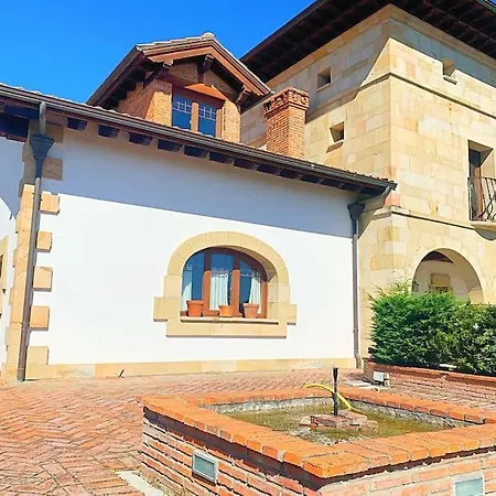 Villa Casona Cantabra Con Piscina A 3 Km De Playas. Ideal Familias.